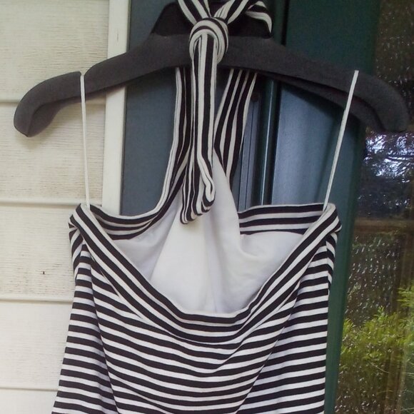 The Limited Black/White Striped Halter Top w/Bra Liner Size: L - Picture 3 of 7